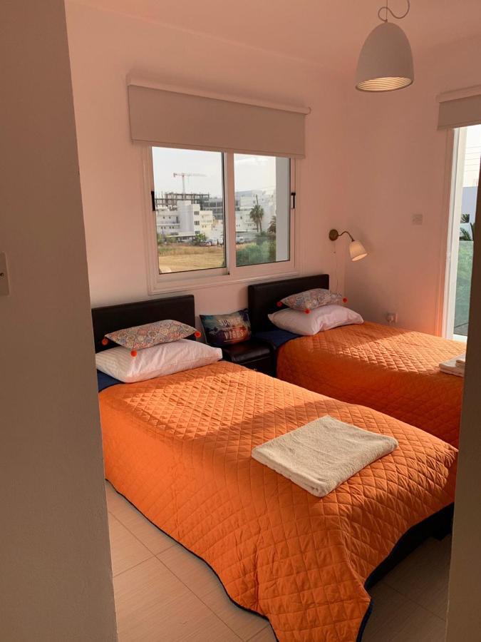 Nissini Villas 2 Ayia Napa Exteriör bild