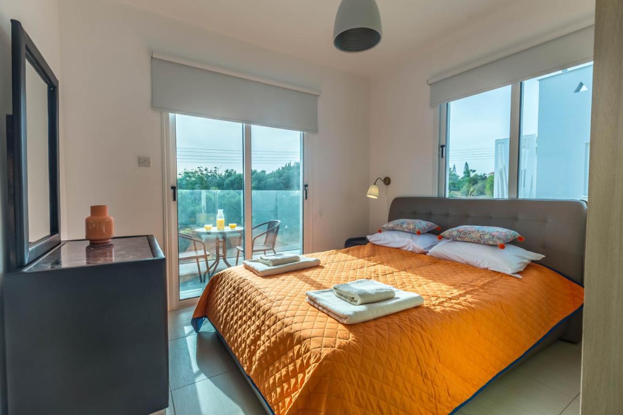 Nissini Villas 2 Ayia Napa Exteriör bild