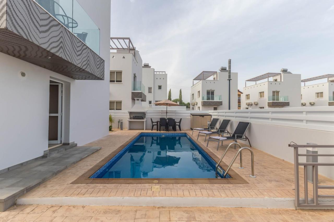 Nissini Villas 2 Ayia Napa Exteriör bild