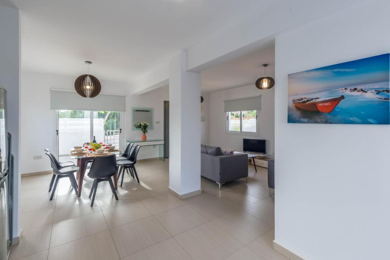 Nissini Villas 2 Ayia Napa Exteriör bild